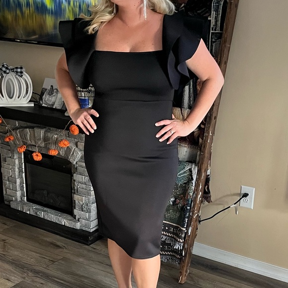 Black Cocktail Dress - Picture 2 of 2